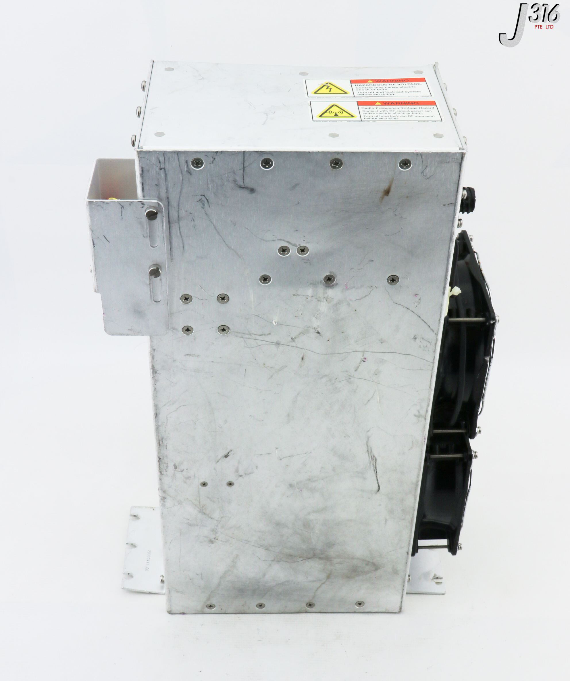 32472 COMET RF MATCH, 3500VRMS, 13.56MHZ, AMAT 0190-37117 20034090
